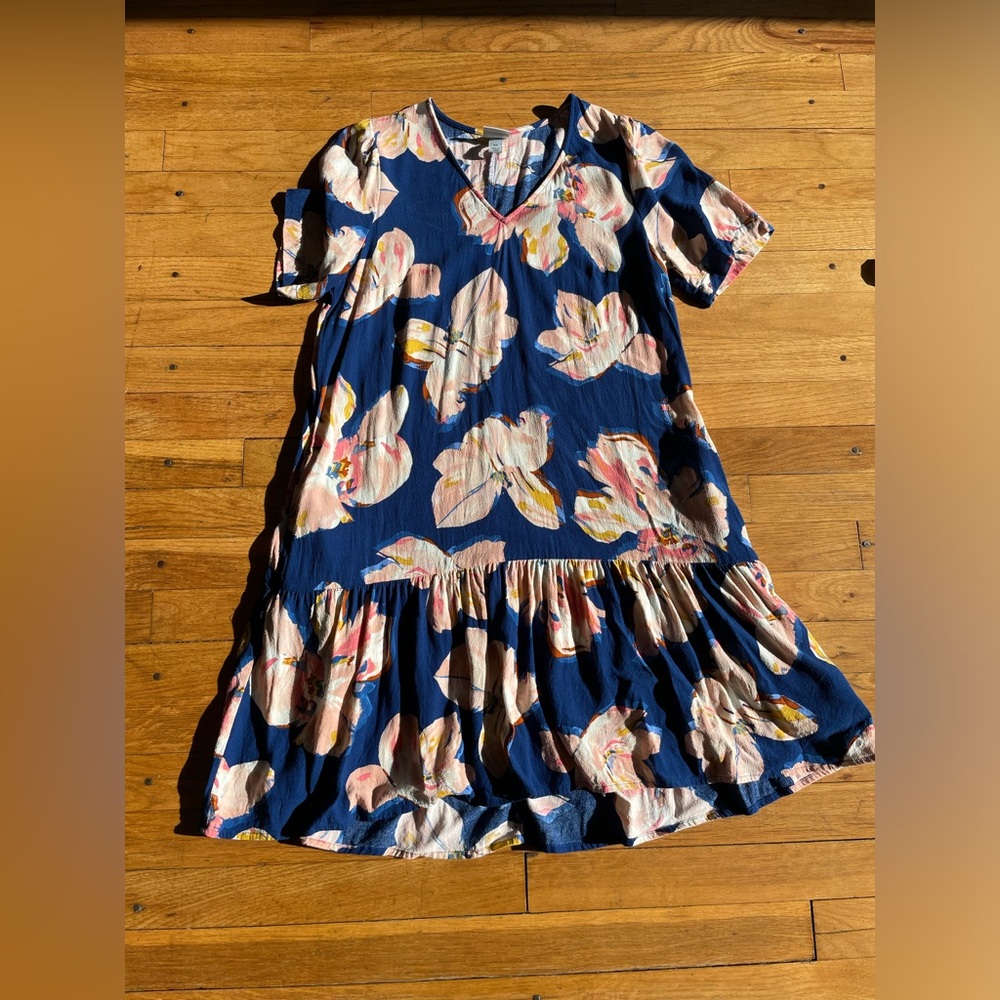 Navy Floral Ruffle Hem Dress